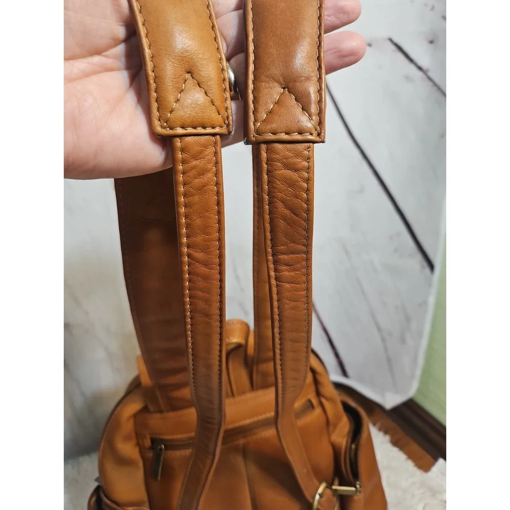 The Unbranded Brand genuine leather
